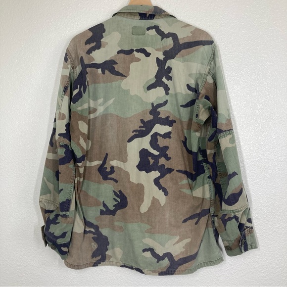 U.S. Army Woodland Camo Combat Field Jacket M Vintage Button Up - Picture 12 of 15